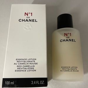 N°1 De Chanel Red Camellia Revitalizing Essence Lotion - 100 ml/3.4 floz New
